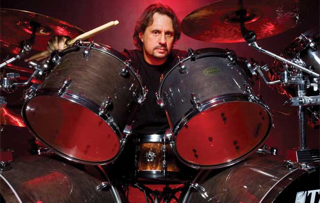 slayer, Dave Lombardo says that his former band mates in Slayer were never actually his friends…