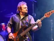 MICHAEL ANTHONY Confirms He Was Involved In Talks About VAN HALEN Tribute Tour, Loaded Radio